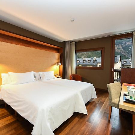 Sommos Hotel Aneto Benasque Ngoại thất bức ảnh