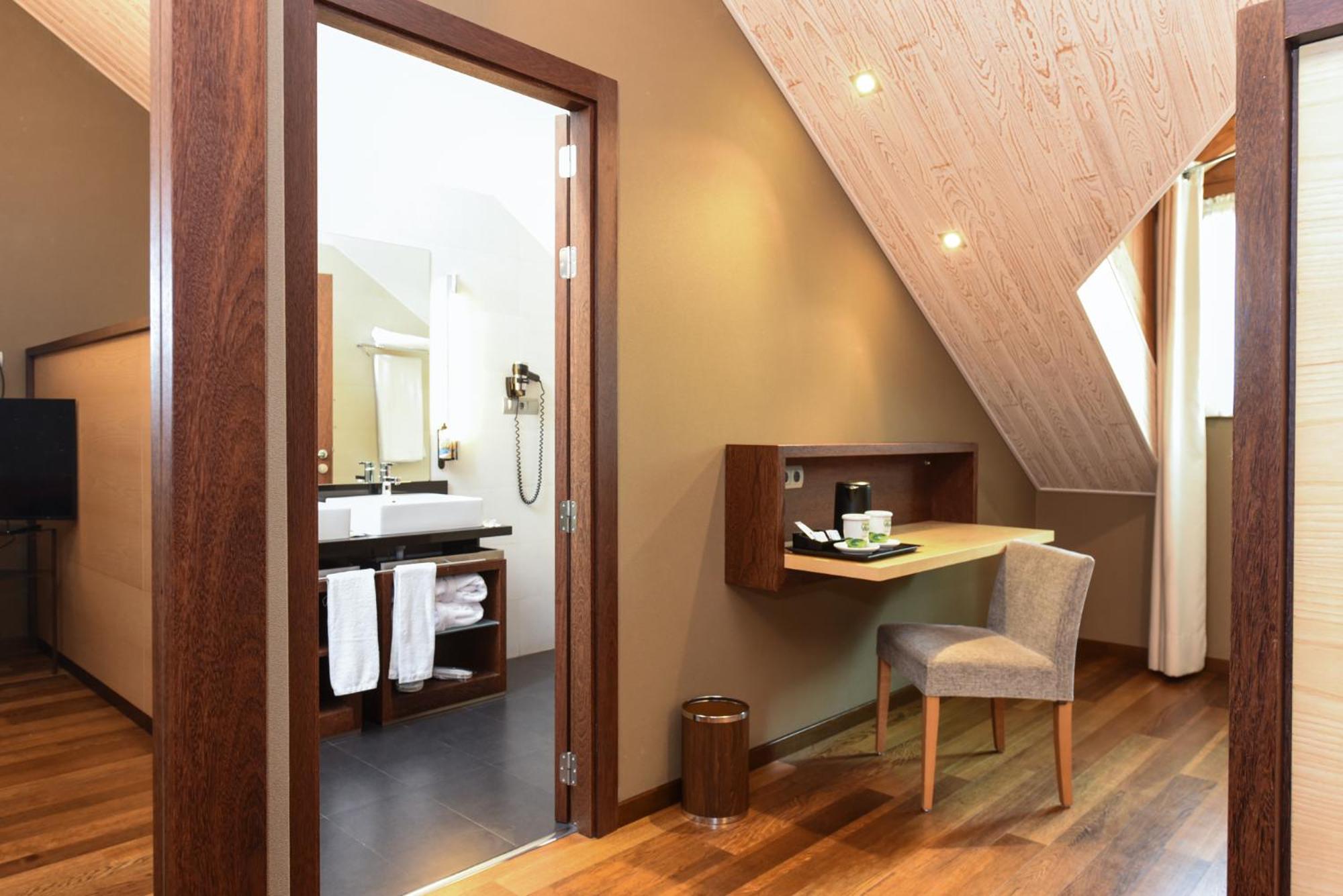Sommos Hotel Aneto Benasque Ngoại thất bức ảnh