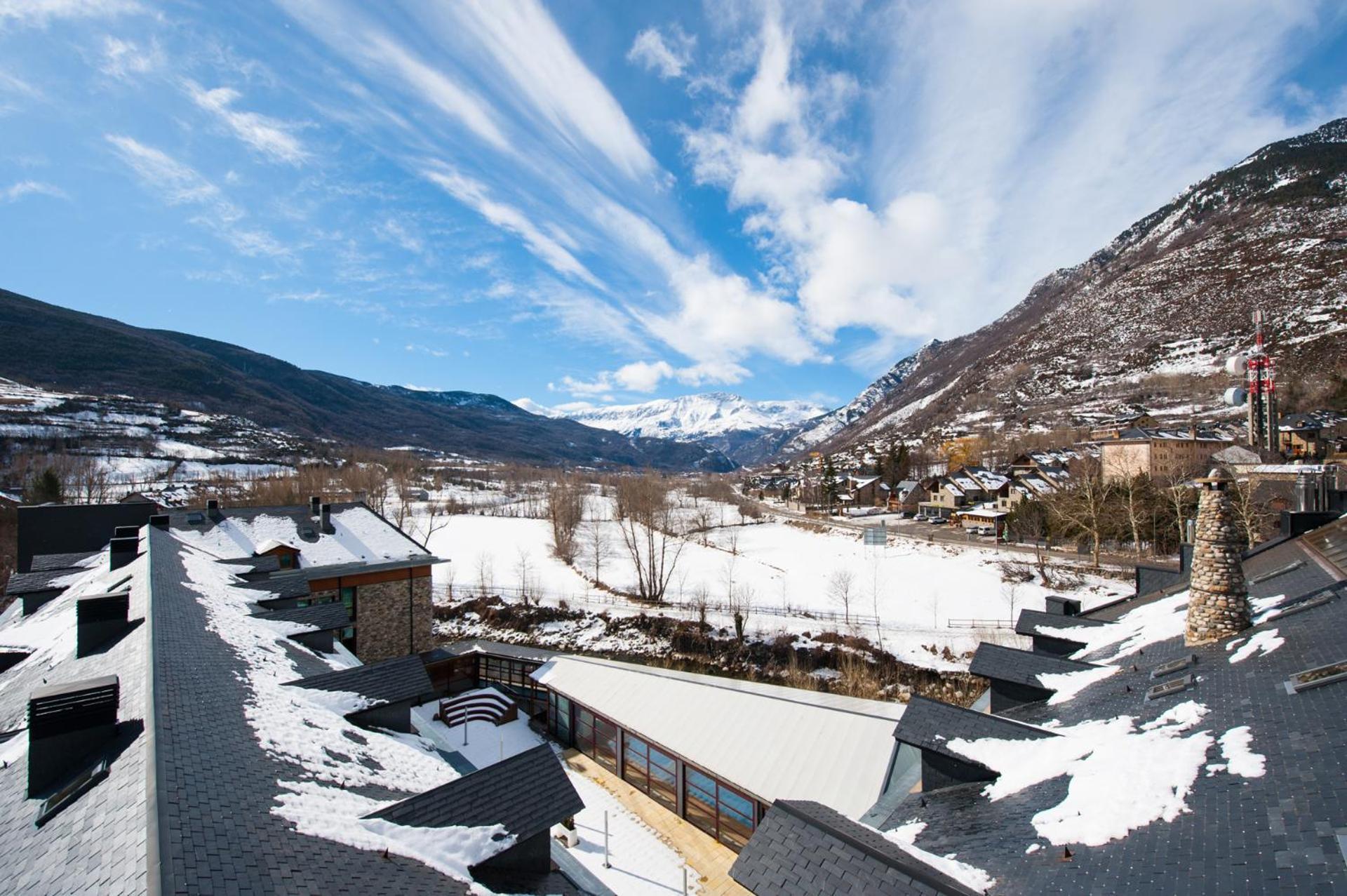 Sommos Hotel Aneto Benasque Ngoại thất bức ảnh