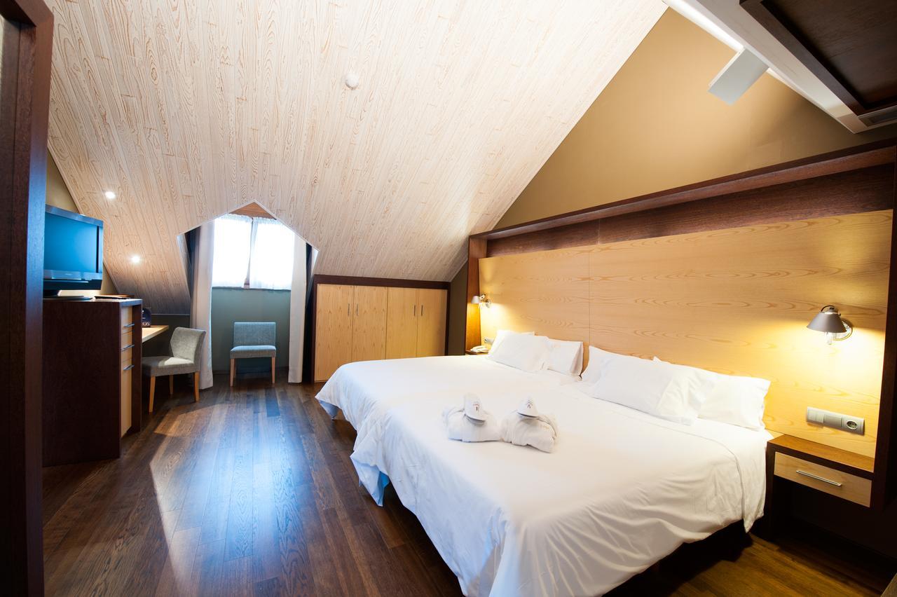 Sommos Hotel Aneto Benasque Ngoại thất bức ảnh